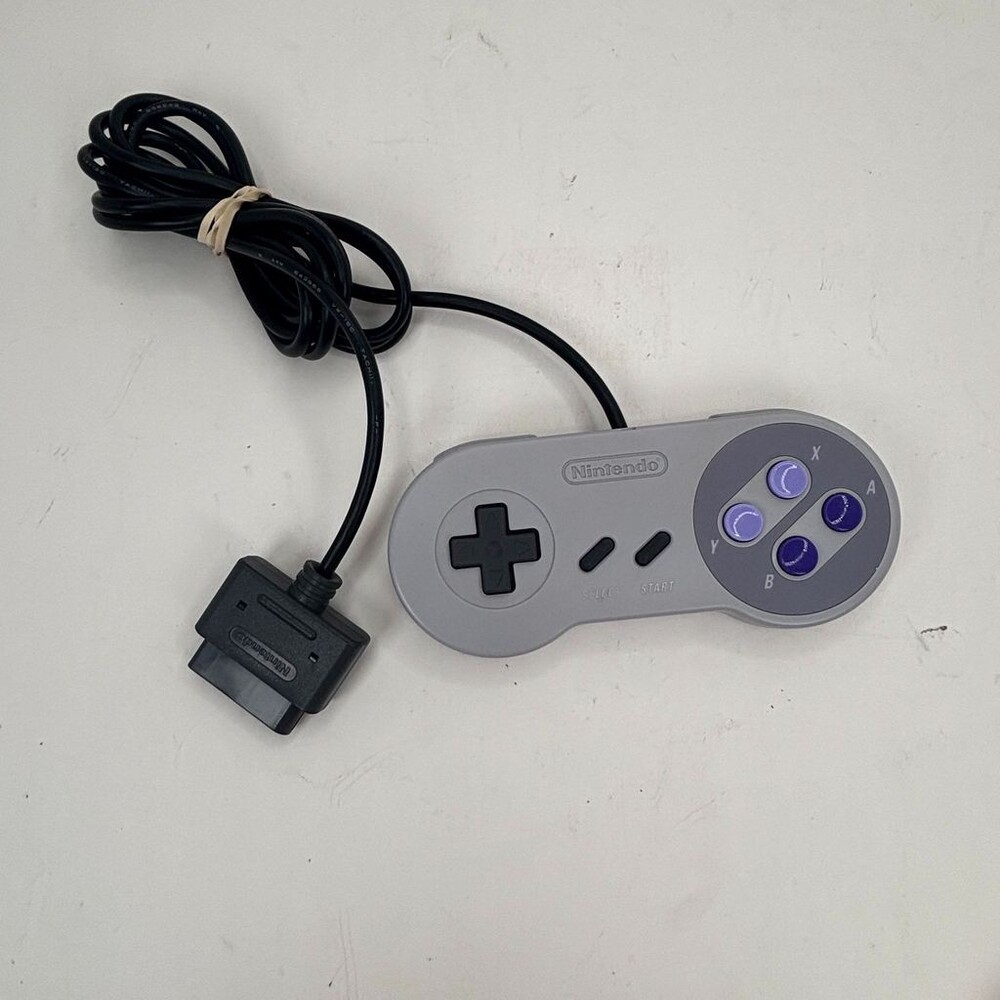 OEM Nintendo Super Nintendo Gray SNES Classic Wired Controller SNS-102
